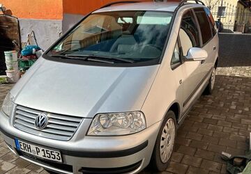 VW Sharan 225.000 km 6.499 &euro; Höchstadt 91315