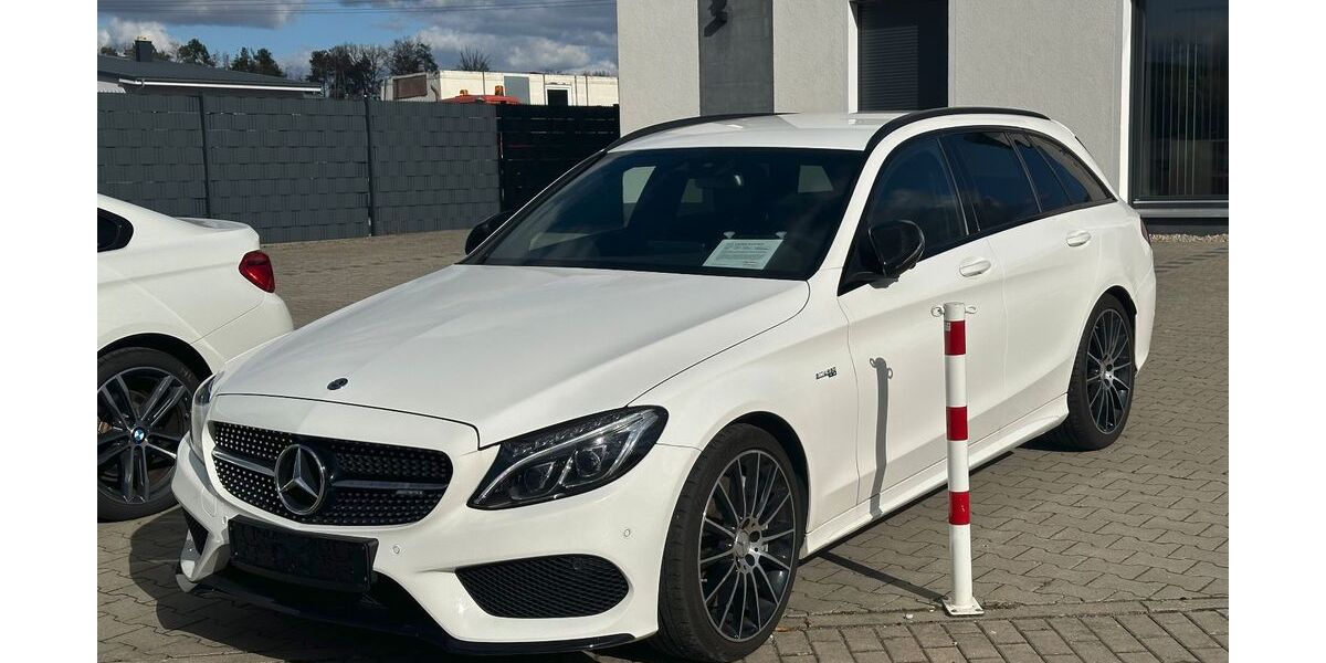Mercedes-Benz C 43 AMG 90.900 km 27.900 &euro; Hirschaid 96114