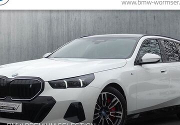 BMW i5 28.090 km 61.770 &euro; Forchheim 91301