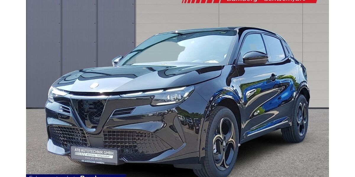 Alfa Romeo Junior 7.500 km 30.990 &euro; Bamberg 96052