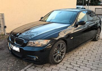 BMW 330 236.952 km 12.800 &euro; Bamberg 96052