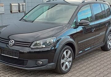 VW Touran 235.400 km 9.990 &euro; Burgebrach 96138