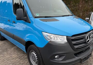 Mercedes-Benz Sprinter 68.581 km 23.562 &euro; Adelsdorf 91325