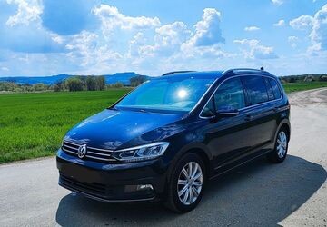 VW Touran 107.000 km 18.900 &euro; Bad Staffelstein 96231