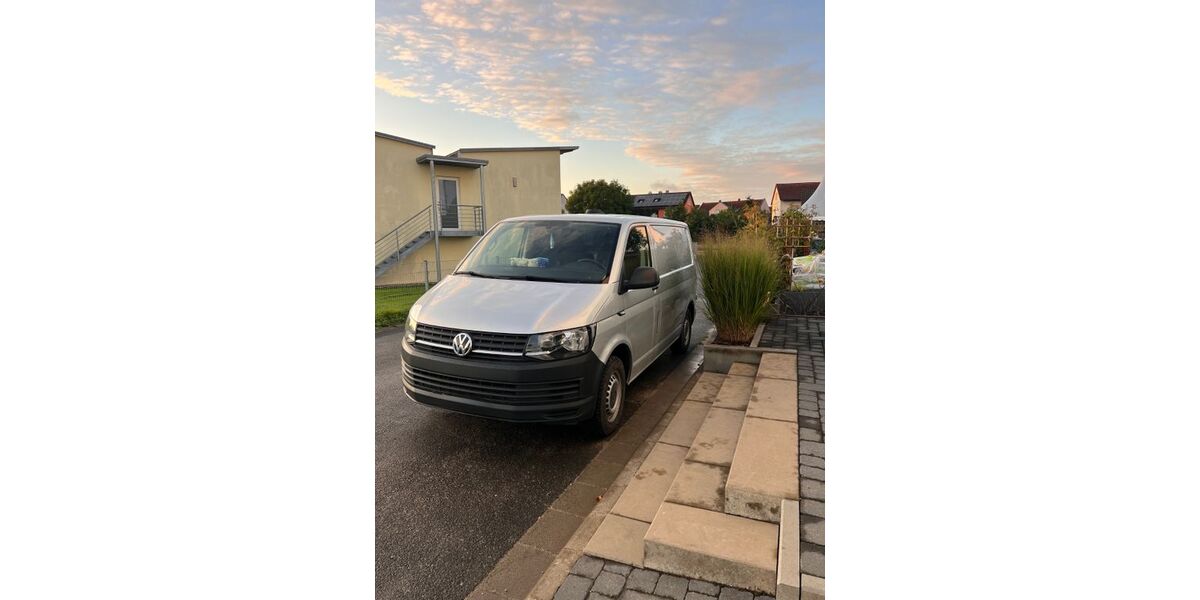 VW T6 Transporter 153.700 km 13.900 &euro; Höchstadt 91315