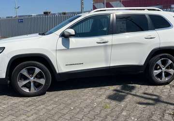 Jeep Cherokee 68.000 km 20.699 &euro; Bamberg 96052