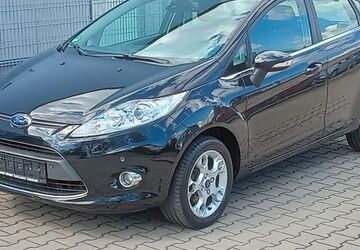 Ford Fiesta 89.500 km 4.990 &euro; Burgebrach 96138