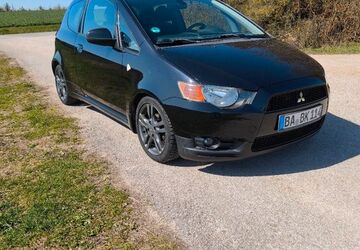 Mitsubishi Colt 136.505 km 2.700 &euro; Schlüsselfeld 96132