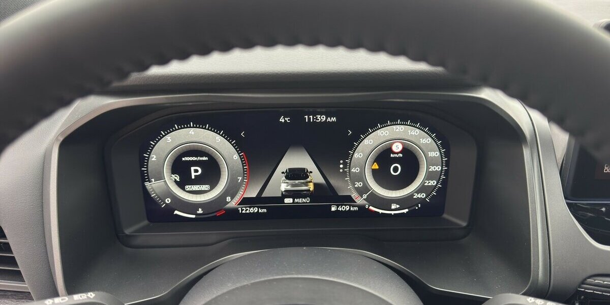 Nissan Qashqai Tekna XTronic *Navi/LED/el. Heckklappe/360 12.268 km 28.690 &euro; Bamberg 96052