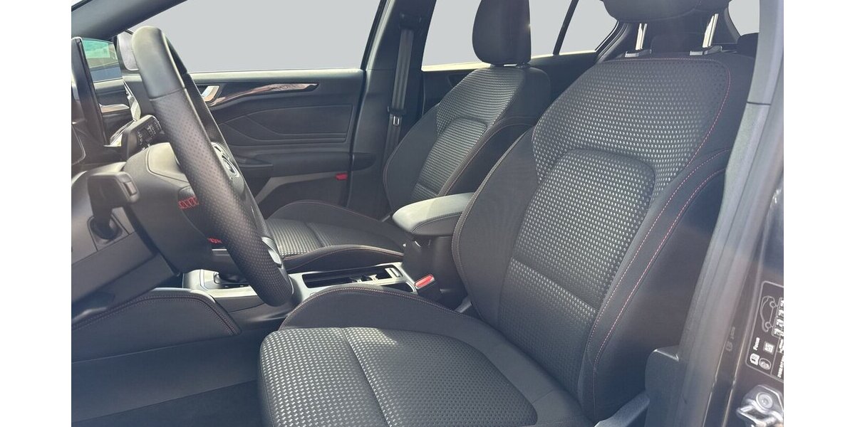 Ford Focus ST-Line X*Automatik//Navi/SHZG/PDC/Kamera* 9.976 km 23.390 &euro; Bamberg 96052