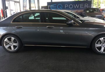 Mercedes-Benz E 350 126.000 km 22.990 &euro; Bamberg 96052