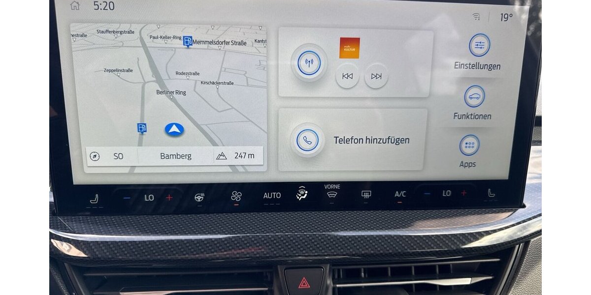 Ford Focus ST-Line X*Automatik//Navi/SHZG/PDC/Kamera* 9.976 km 23.390 &euro; Bamberg 96052