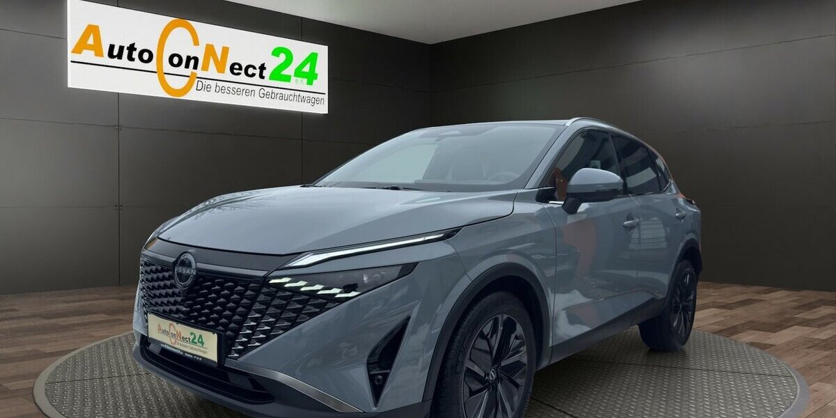 Nissan Qashqai Tekna XTronic *Navi/LED/el. Heckklappe/360 12.268 km 28.690 &euro; Bamberg 96052