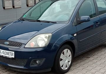 Ford Fiesta 83.400 km 2.490 &euro; Burgebrach 96138