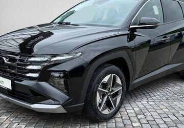 Hyundai TUCSON 3.490 km 31.249 &euro; Bamberg 96052