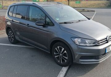 VW Touran 88.500 km 22.740 &euro; Forchheim 91301