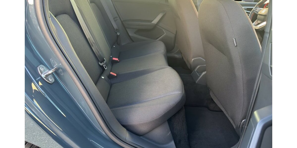 Seat Ibiza FR TSi *LED/Navi-App/18erAlu/SHZG/RFK/PDC/vi 17.350 km 19.680 &euro; Bamberg 96052